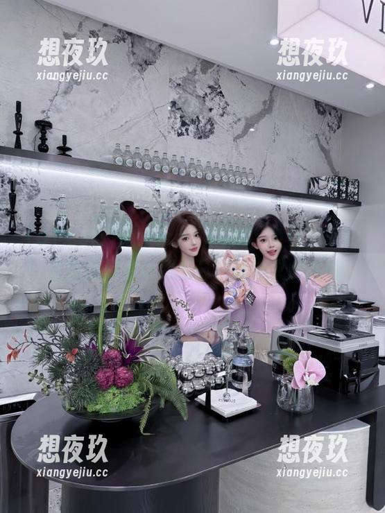 www.51.com，免费看瓜的！但我还是感受到几分消费主义的氛围...