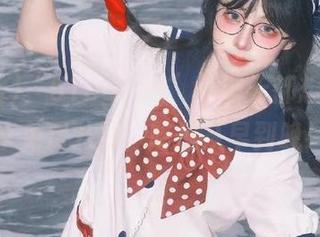 “51cgfun”：每天都想和你分享免费八卦，吃瓜从早到晚！