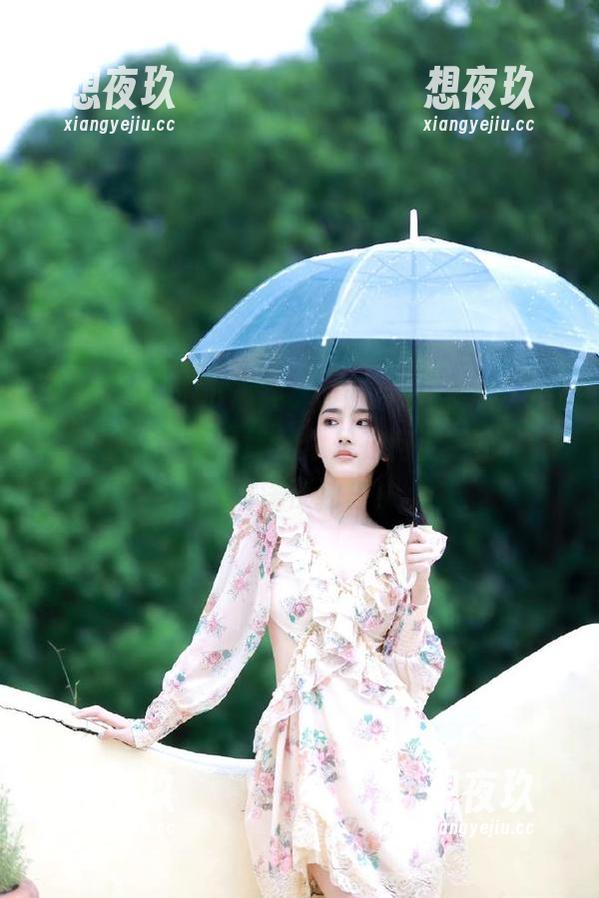 51吃瓜 不小心在“www.51吃瓜”发布了个人感悟,感觉像是在向全宇宙广播我的深夜独白!