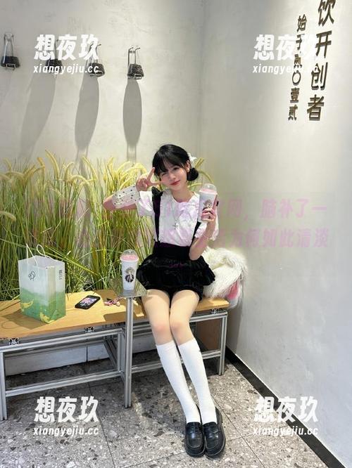 登录了51吃瓜官网，脑补了一堆瓜，心里却默默想着生活为何如此清淡…