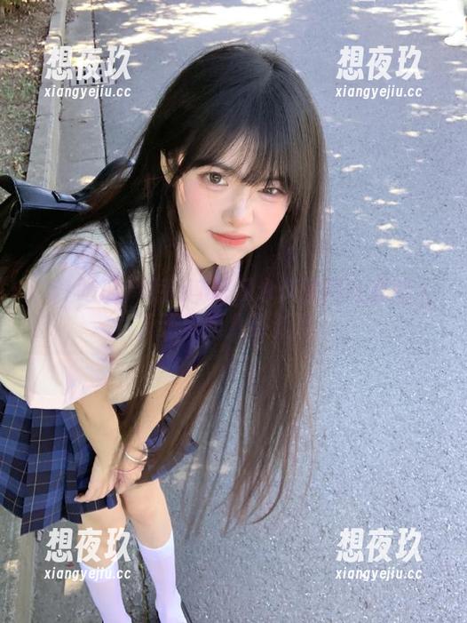 似乎51吃瓜永久官网让我陷入了无尽的八卦漩涡...