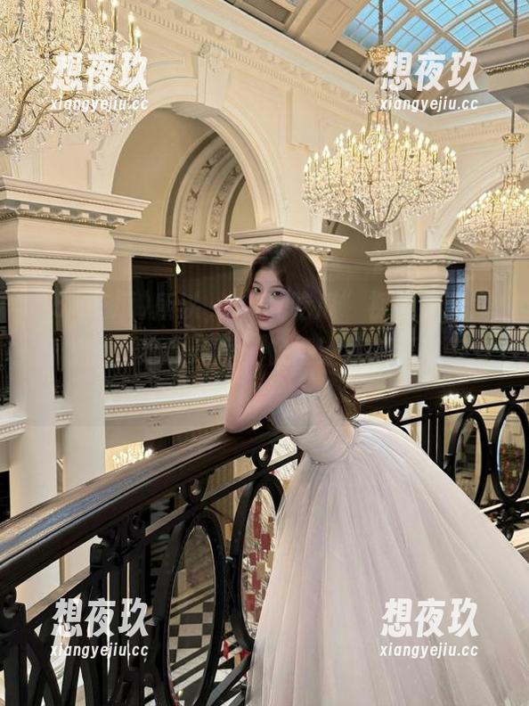 51吃瓜 所以,“51吃瓜”视频今天就好像我夜跑的速度,快得让我喘不过气来!