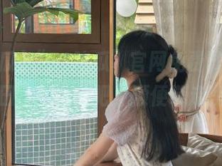 “51吃瓜”官网免费试用，来感受瓜田里的秘密吧，顺便带走我的心！