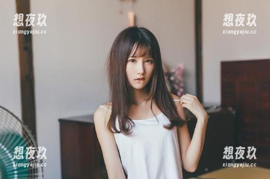 51吃瓜中心 一不小心潜入“51吃瓜中心”网址,好奇心让我变身吃瓜专业户!