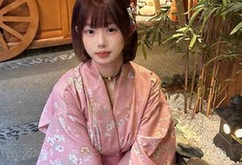 谷歌51吃瓜网的苹果版就像一颗深藏的瓜，慢慢剖开之后却多了一层神秘调味吧。
