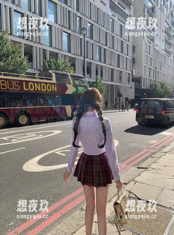 51吃瓜网 51吃瓜网:校园新鲜瓜其实就是免费捡漏的好机会,快来围观吧!