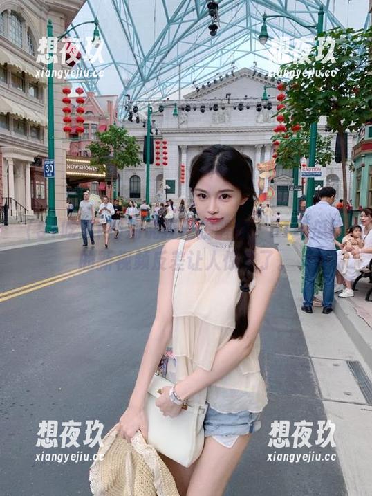 51吃瓜网 别说我没提醒你,51吃瓜网的新视频反差让人惊呆了。