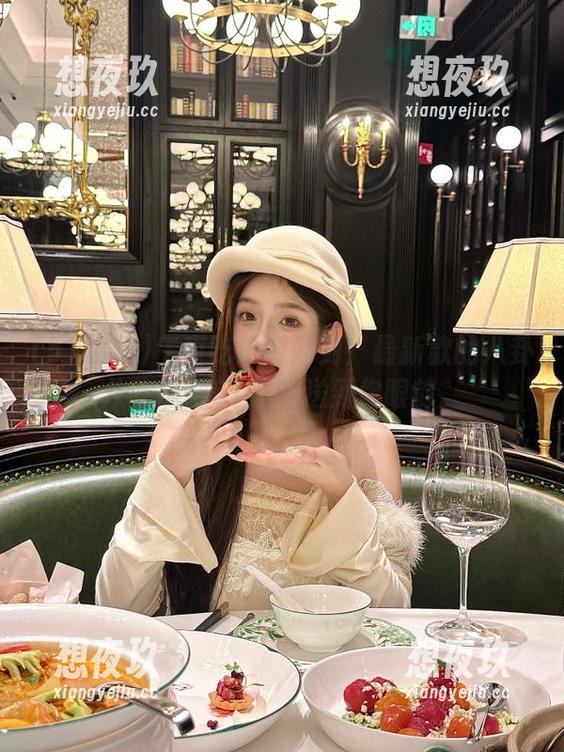 51爆料 午夜吃瓜时间到!最新款的八卦从吃瓜网51爆料送到你眼前。