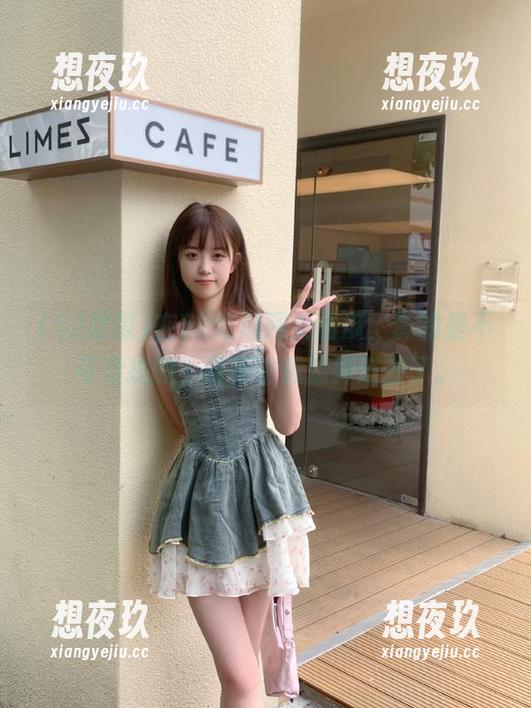 52吃瓜 在52吃瓜网页看瓜,真的是不可自拔的,再不注意就掉进去了。