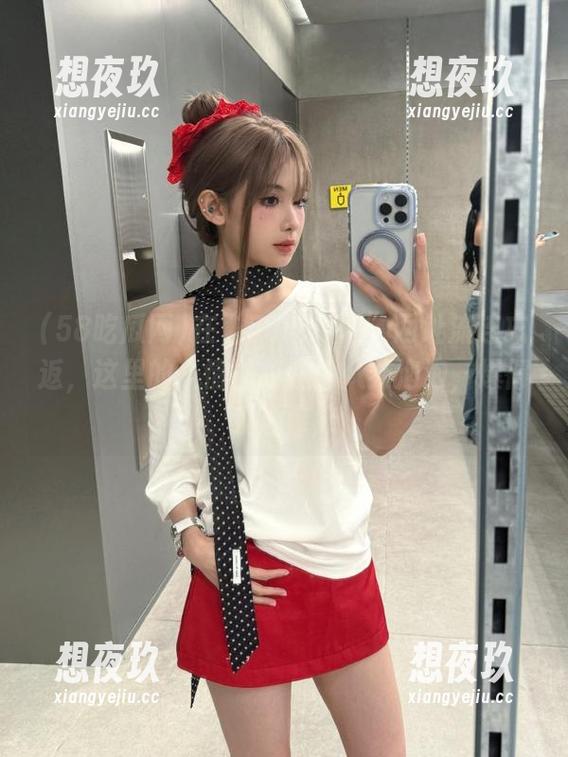 58吃瓜网 在“58吃瓜网”网址流连忘返,这里的人情世故就像八卦泡泡,爆得我心痒痒