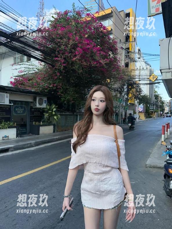 911黑料 “911黑料”导航向你展示,娱乐圈里的不寻常早八点