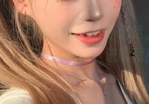 虽然嘴上说不沉迷，心里早已把www,91cg.com选进收藏夹了，唉～
