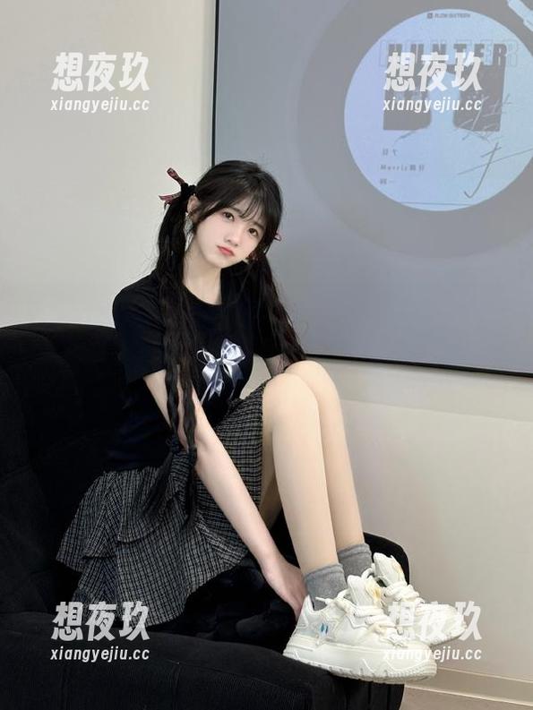 登录zzzttt03黑料不打烊万篇长征，意外发现自己成为了一名追星废柴，哈哈哈！