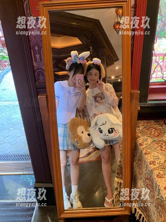 一起吃瓜 传送门在这儿,打开“一起吃瓜1完整版”的畅快体验!