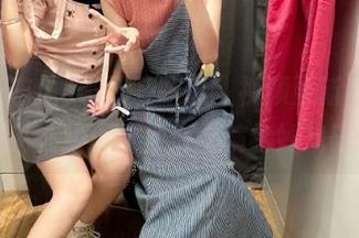 “五一吃瓜”视频更新，娜娜似乎在跟小伙伴们上演绝妙戏码！