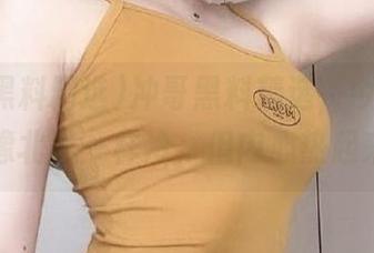 冲哥黑料精选，今天发布的瓜像北风一样冷，但内心热起来了！