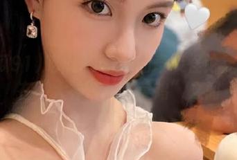 吃瓜91官网的奇谈怪论：游走在“大神”与“菜鸡”之间