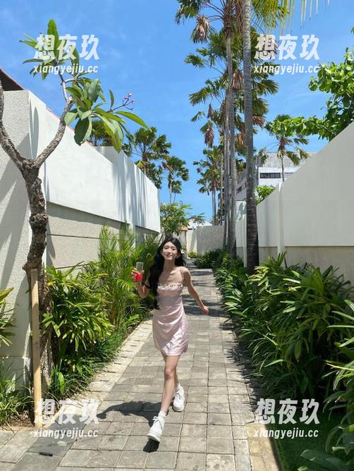 吃瓜直播 “吃瓜直播”的网址太魔性,点进去就不想出来了!我的天,