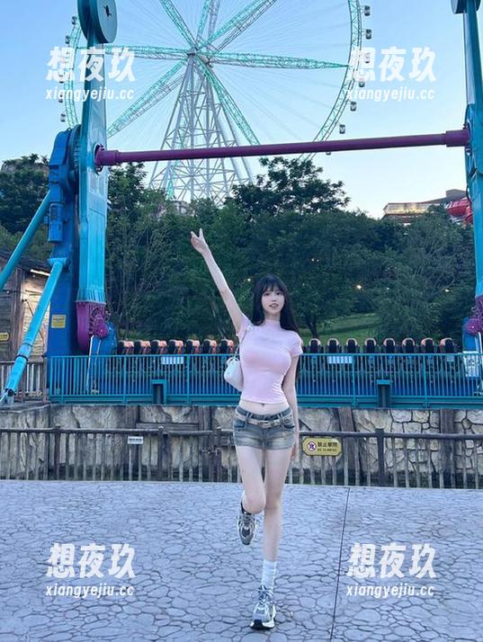 吃瓜网 吃瓜网里的朝阳话题,阳光明媚得让人想多吃几口瓜!