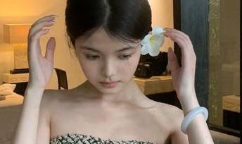 吃瓜网苹果版，别问我为啥上瘾，里面的“窥探”内容实在太丰富了！
