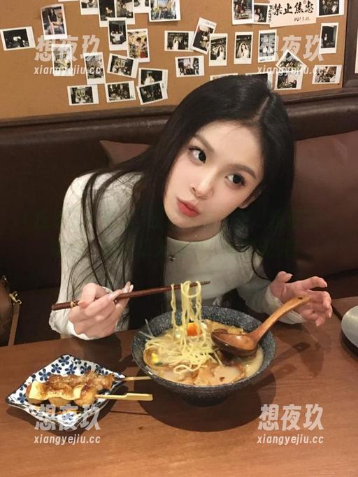 我爱五一吃瓜 线路推荐:在‘我爱五一吃瓜’的吃瓜天国中,乐趣无穷!