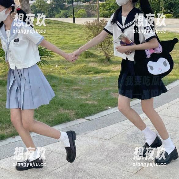 我要吃瓜网 军训跳舞日常:我要吃瓜网开启永久热舞模式,没事就来蹦一蹦吧!