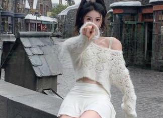 时间不等人，网曝门正在更新，快去下载黑料不打烊，辣条口味的八卦哦！
