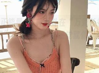 各种八卦在“万篇长征黑料正能量”网站闹腾，这感觉就像漂浮在云端