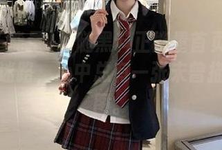 跟随黑料正能量首页的步伐，永不迷路，心中总有一张未曾描绘的地图。