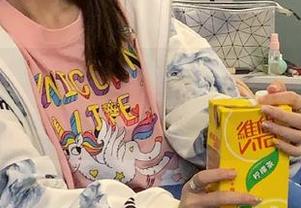 万篇长征黑料正能量，带你在iOS的宇宙中一探究竟！