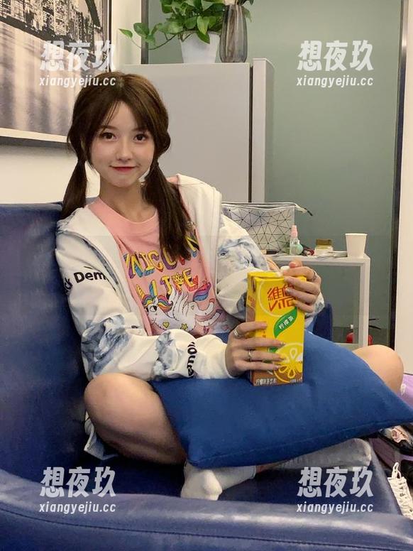 万篇长征黑料正能量，带你在iOS的宇宙中一探究竟！