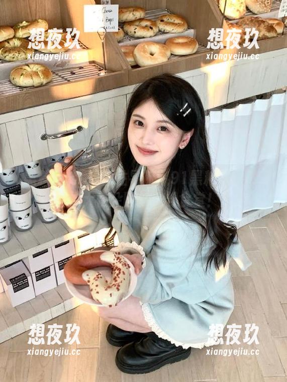 黑料正能量 任性导航:91黑料正能量让你大快朵颐于八卦食堂!