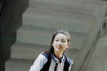 听说黑料社在线的人，永不迷路，我愿跋涉到每一则八卦的边界！