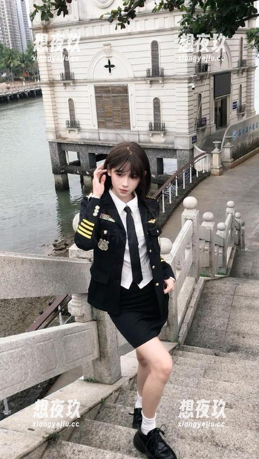 黑料社正能量 黑料社正能量:想吃的瓜只需一键,入口不打烊,随时伺候你!