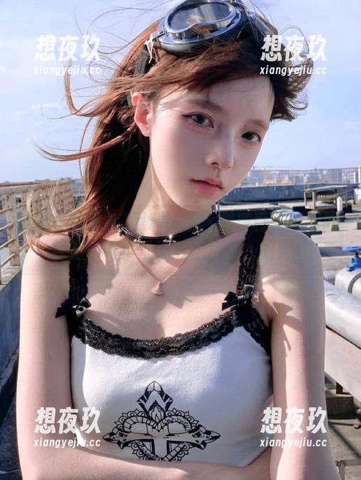 “黑料网址”那条百转千回的线路，不小心让我上了瘾，哈哈！