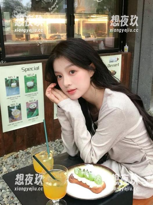 黑料网曝门 又来了一对儿反差萌!通过最新黑料网曝门,感觉眼前一亮。